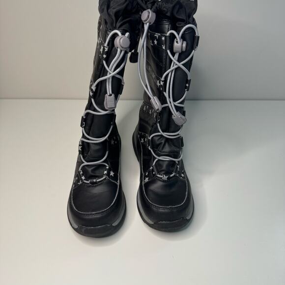 Lands End Girls Snowflake Insulated Snow Boots Waterproof Winter Youth Size 2 - Picture 2 of 9
